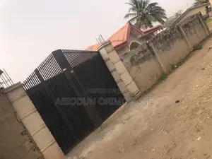 Furnished Mini Flat in Oluyole for sale