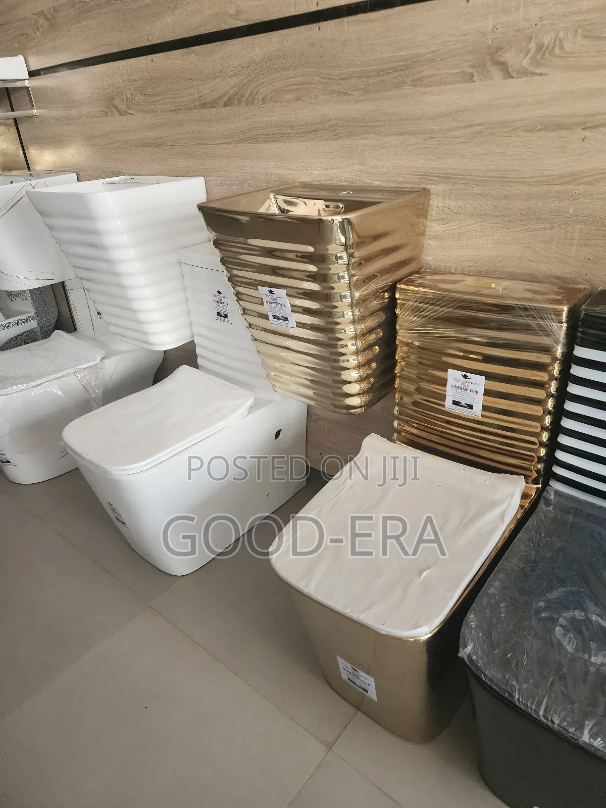 Gold Executive Wc