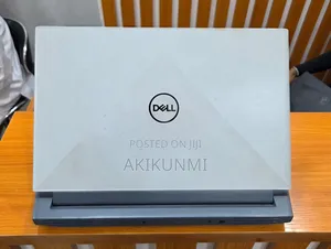 Laptop Dell G15 5511 16GB AMD Ryzen 5 SSD 512GB