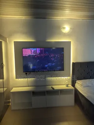 6 Feet Television Console