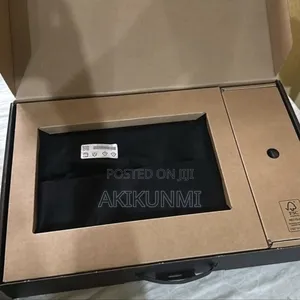 Laptop Acer Predator Helios Neo 14 16GB Intel Core Ultra 7 SSD 1T