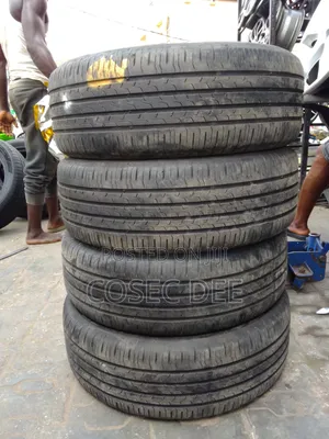 225/60 R18 Tokobo Tyre