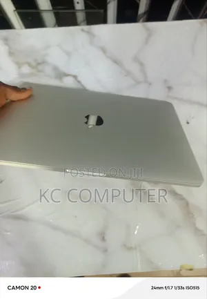Laptop Apple MacBook Pro 2015 8GB SSD 256GB