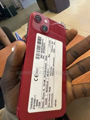 Apple iPhone 13 128 GB Red
