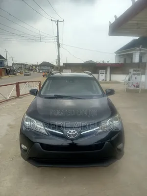 Toyota RAV4 XLE 4dr SUV AWD (2.5L 4cyl 6A) 2015 Black