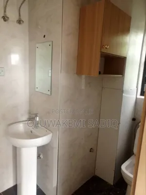 3bdrm Apartment in Gra Ikeja for rent
