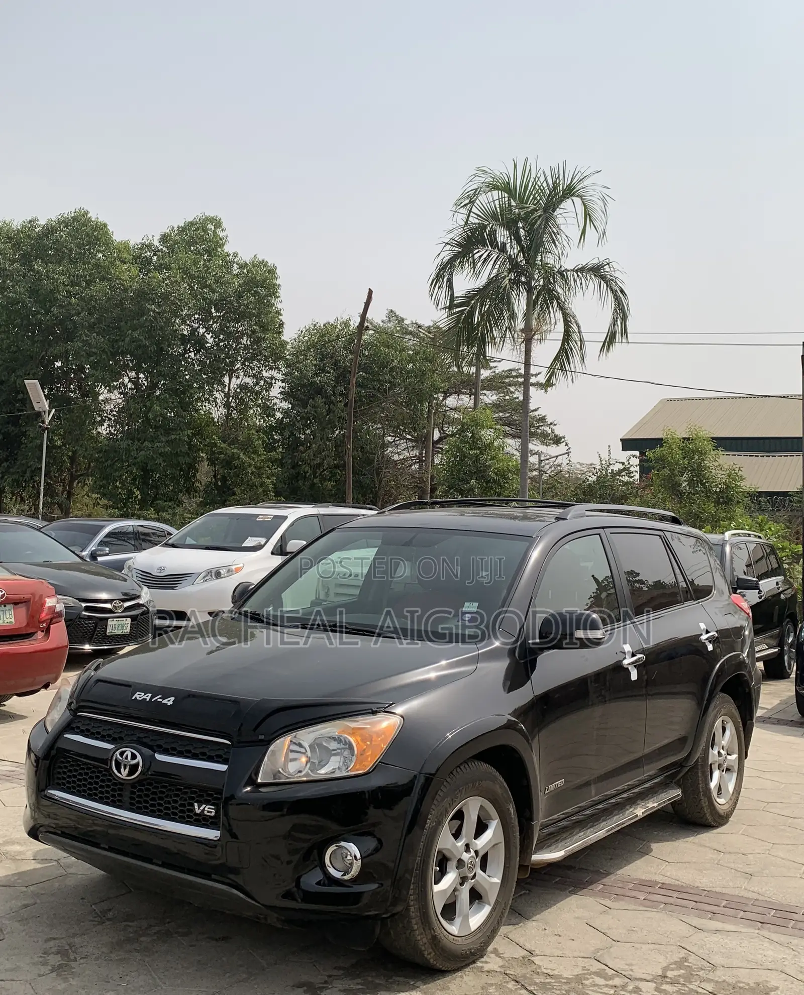 Toyota RAV4 2010 Black
