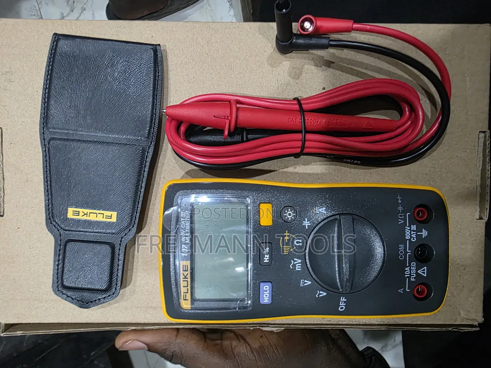 Fluke 107 Multimeter