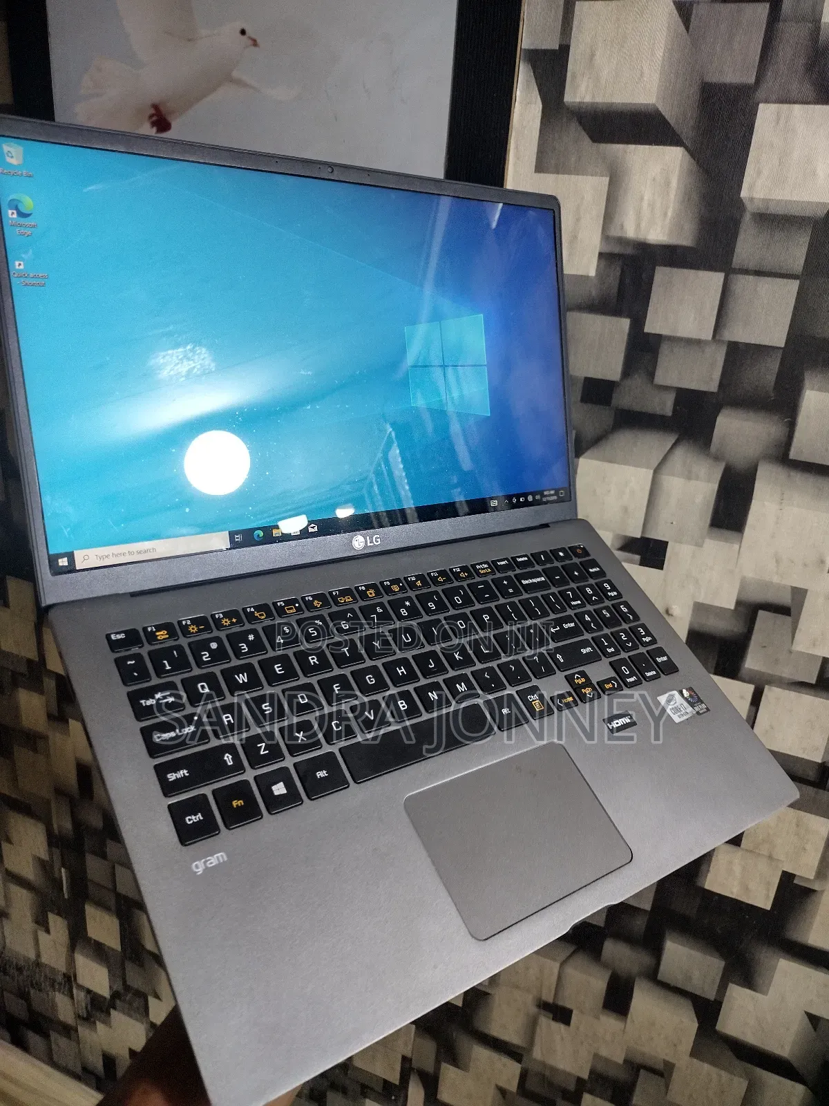 Laptop LG Gram 15.6 16GB Intel Core I7 SSD 512GB