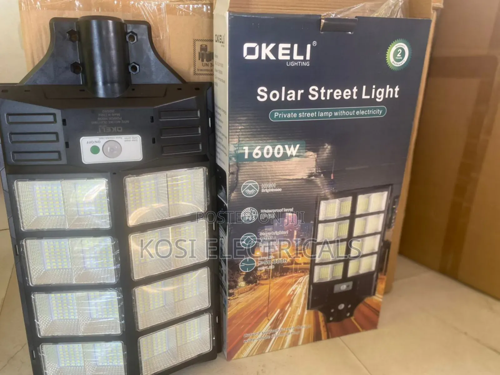 1600 Watts Solar Street Light