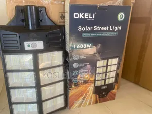 1600 Watts Solar Street Light