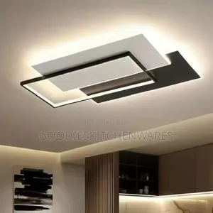 Ceiling Light/ Chandelier