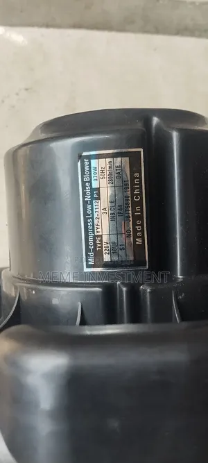Mid-Compress Low-Noise Blower