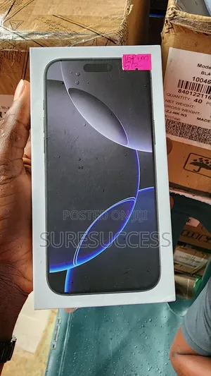 New Apple iPhone 16 Pro Max 512 GB Silver