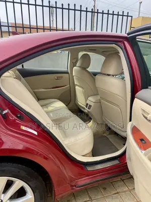 Lexus ES 350 2012 Red