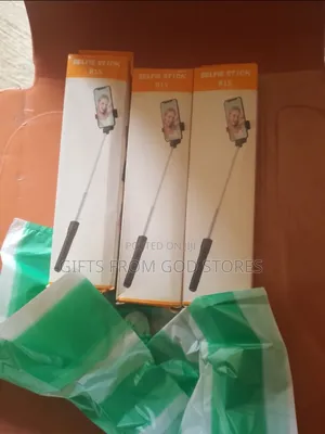 Instareach Selfie Stick