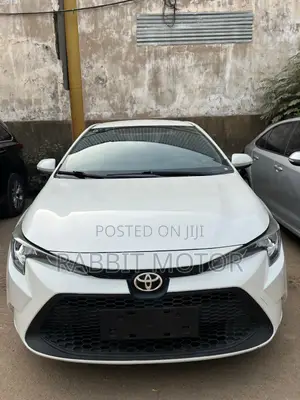 Toyota Corolla 2020 White