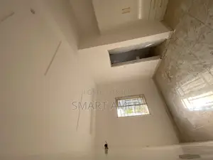 1bdrm Block of Flats in Crown Community, Dawaki for rent