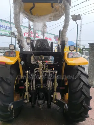 Multifunctional Tractor (4wd/110hp)