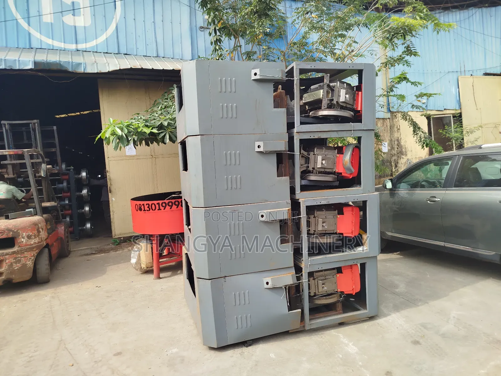 Crane Concrete Mixer