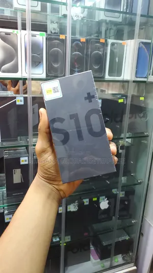New Samsung Galaxy S10 Plus 128 GB Black
