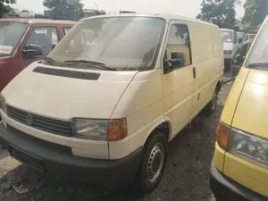 Volkswagen Transporter 2003 White