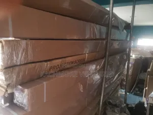 Projector Screen