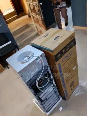 Cway Standing Dispenser With Chilled Storage