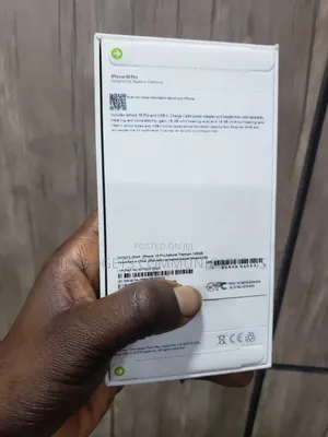 New Apple iPhone 16 Pro 128 GB Gold