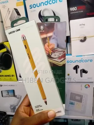 Green Lion Vintage 2in1 Styles Pencil Yellow