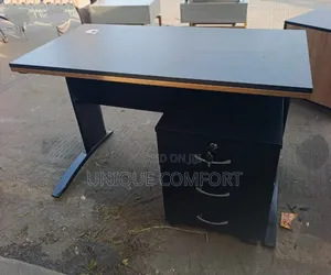 Imported Ceo Office Table With Mobile Drawers