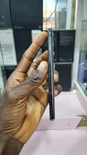 Apple iPhone 11 Pro 64 GB Black