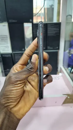 Apple iPhone 11 Pro 64 GB Black