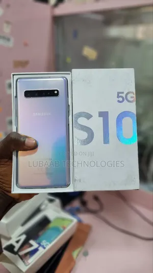 Samsung Galaxy S10 5G 256 GB Silver