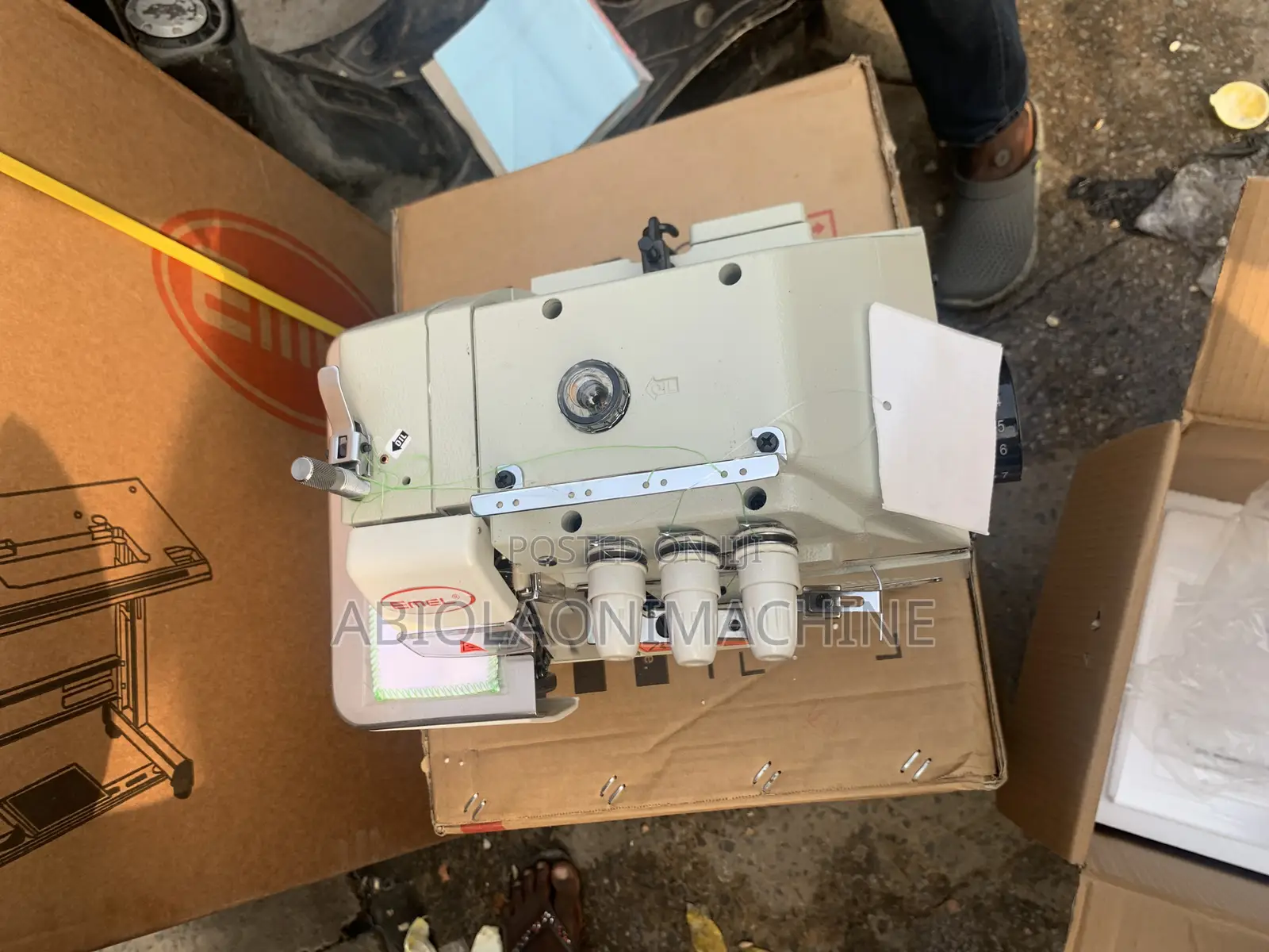 Emel Three Thread Overlock Machine (Weaving Machine 737)