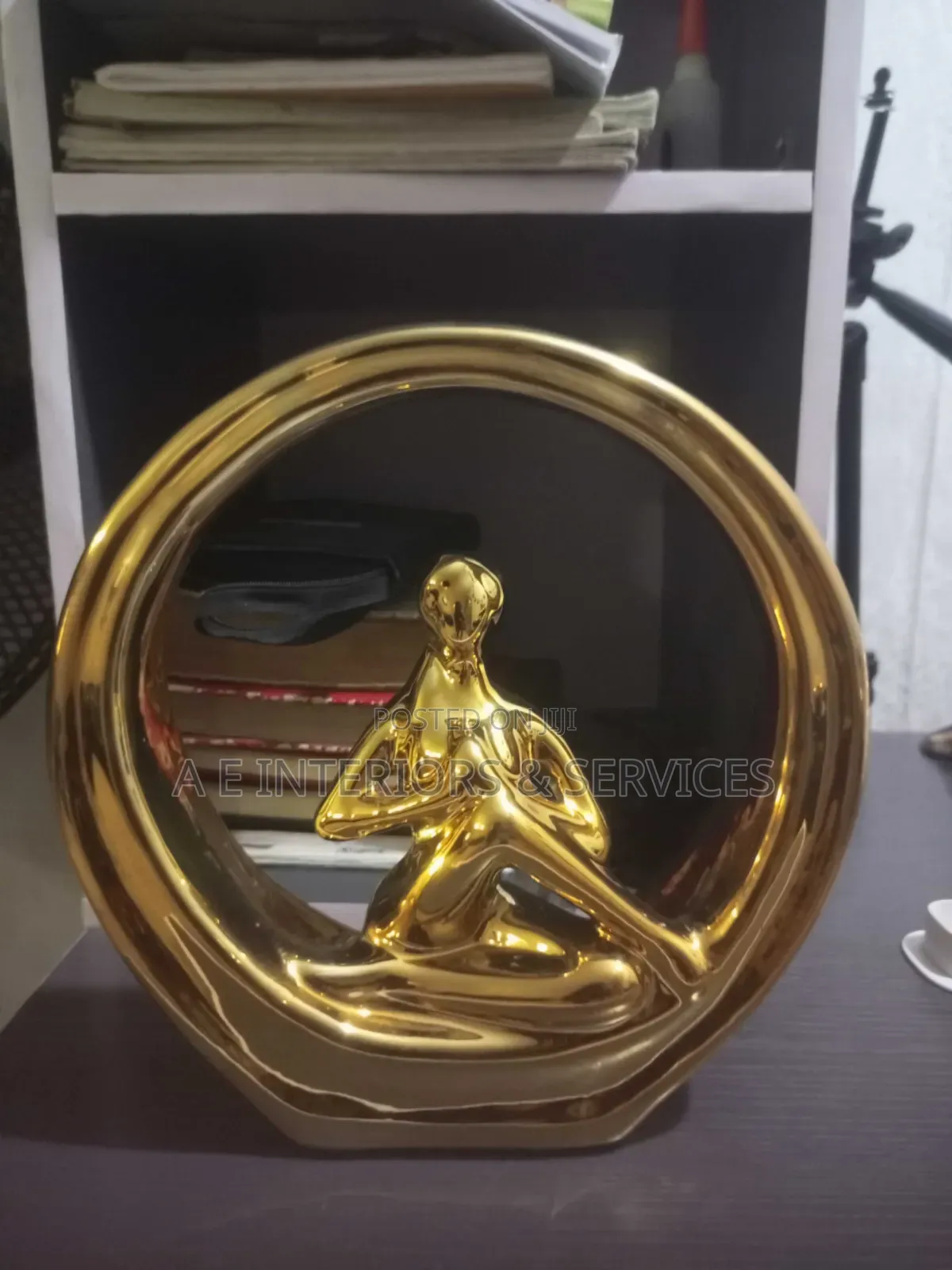 Sculpture Decor And Figurines