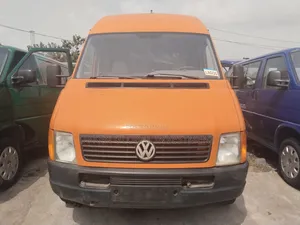 Volkswagen LT 2006 Orange