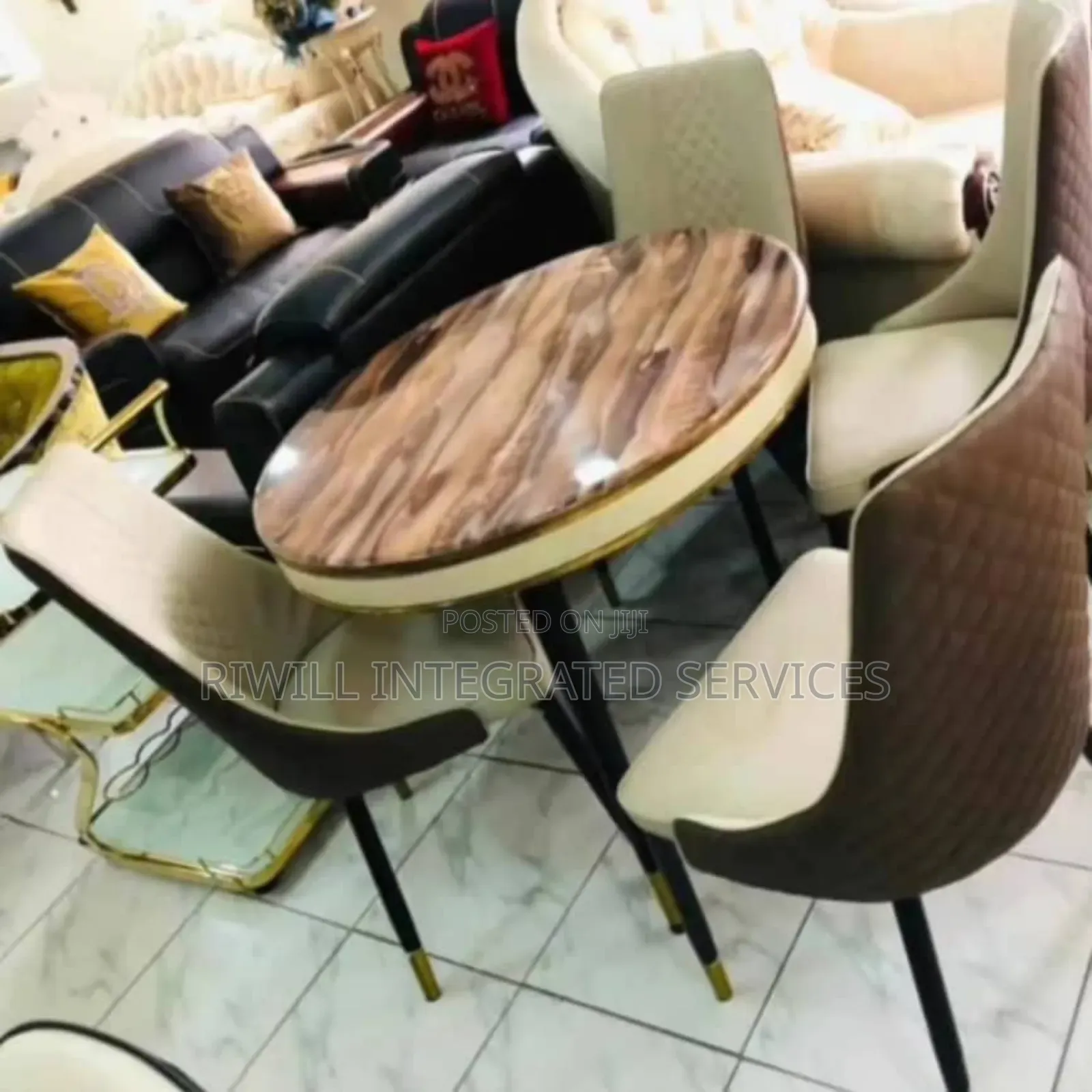 Center Piece Marble Dining Table