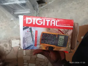 Multimeter Digital