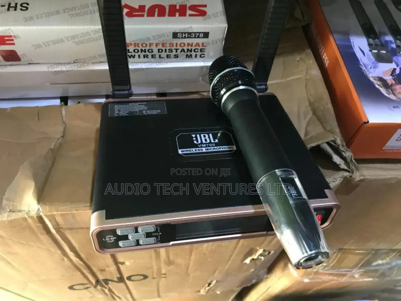 JBL Wireless Mic Vm700