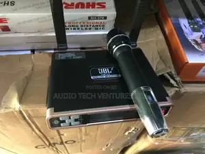 JBL Wireless Mic Vm700