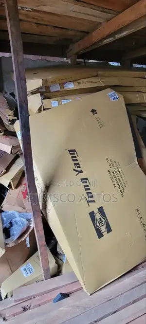 Bonnet Highlander 2014 - 2019 Model