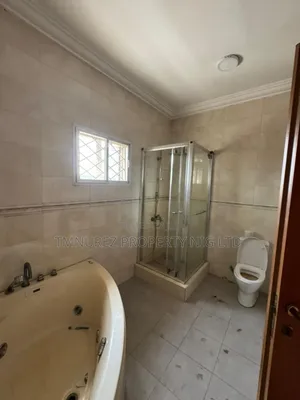 4bdrm Duplex in Agungi for rent
