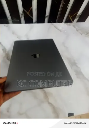 Laptop Apple MacBook Pro 2017 16GB Intel Core i5 SSD 256GB