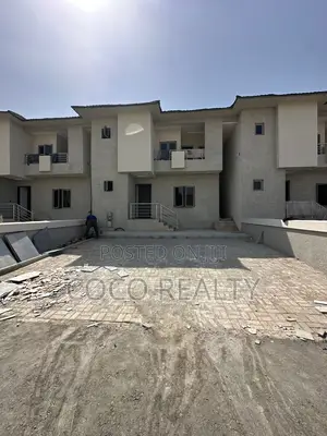 4bdrm Townhouse/Terrace in Idu for sale