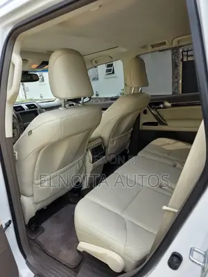 Lexus GX 460 Luxury 2015 White