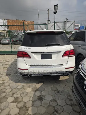 Mercedes-Benz GLE-Class 2018 White