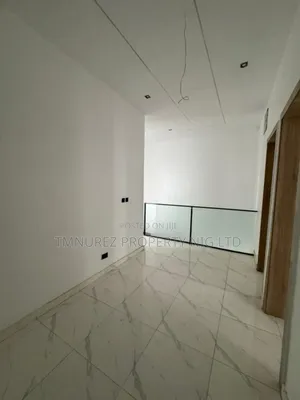 4bdrm Duplex in Ikota for rent