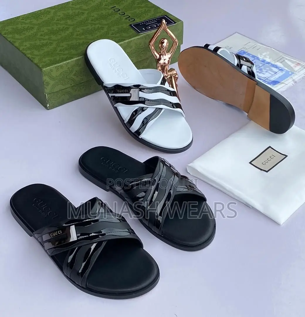 Gucci Leather Slipers 40-46 Available Black And White