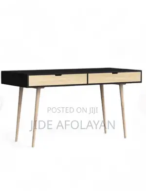Nonso Table